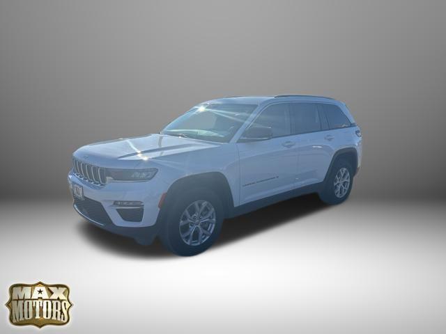 used 2023 Jeep Grand Cherokee car, priced at $31,563