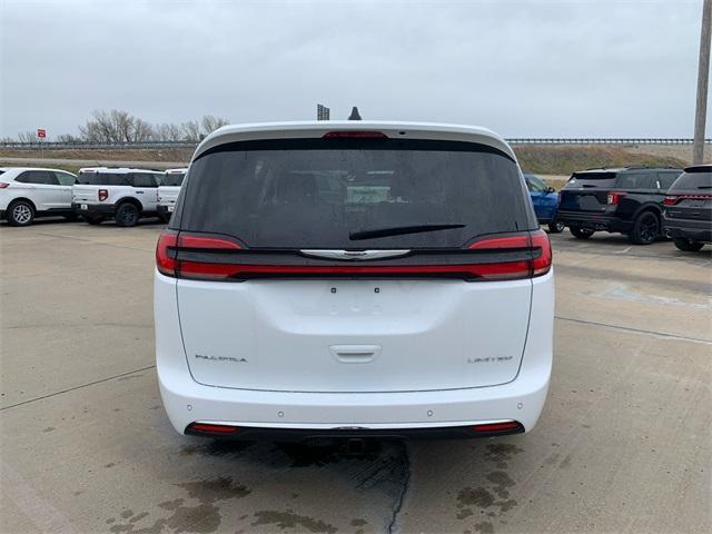 new 2024 Chrysler Pacifica car, priced at $53,865