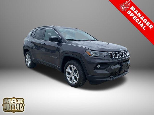 new 2024 Jeep Compass car, priced at $26,995