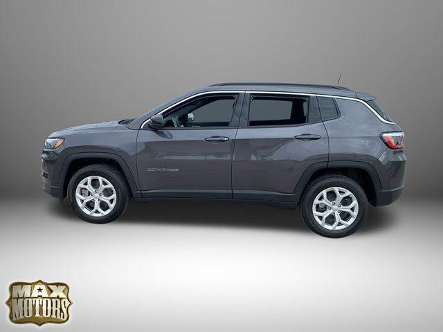 new 2024 Jeep Compass car, priced at $26,995