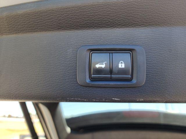 used 2023 Mitsubishi Outlander PHEV car, priced at $25,500