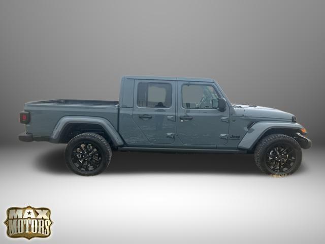 new 2025 Jeep Gladiator car, priced at $43,609