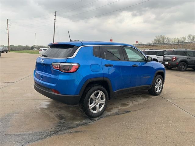 new 2024 Jeep Compass car, priced at $26,899