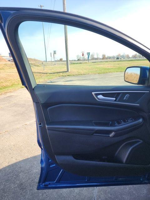 used 2024 Ford Edge car, priced at $26,550