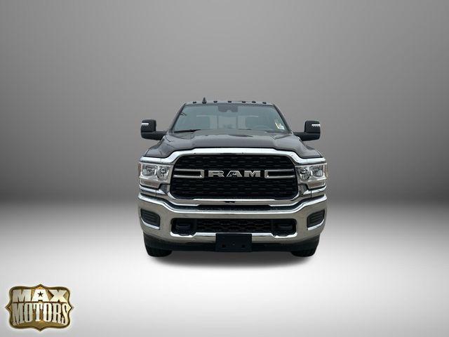 new 2024 Ram 3500 car, priced at $67,518