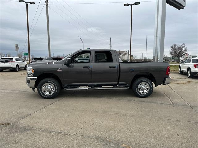 new 2024 Ram 3500 car, priced at $75,018