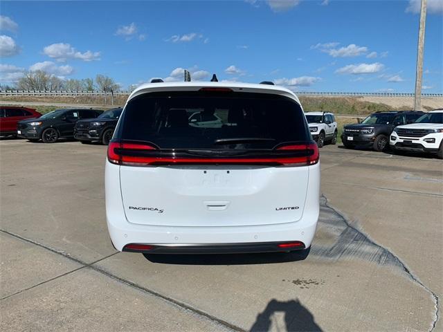 new 2024 Chrysler Pacifica car, priced at $54,103