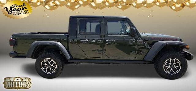 new 2024 Jeep Gladiator car, priced at $54,022