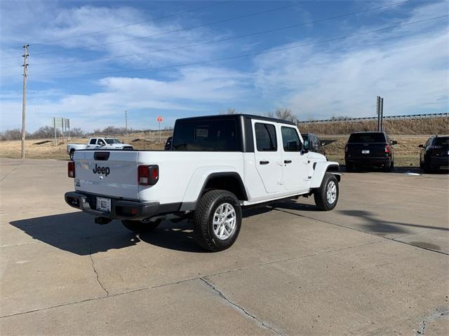 new 2023 Jeep Gladiator car, priced at $47,928