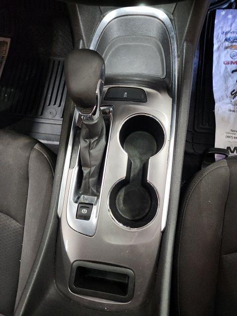 used 2022 Chevrolet Malibu car, priced at $16,881