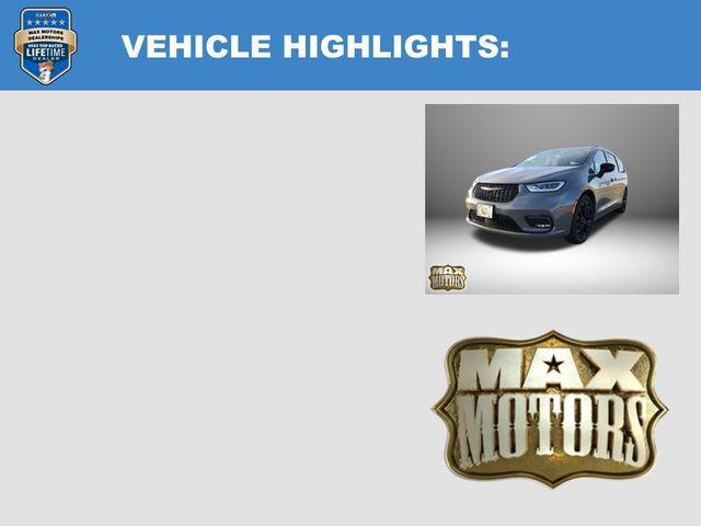 used 2025 Chrysler Pacifica car, priced at $36,444