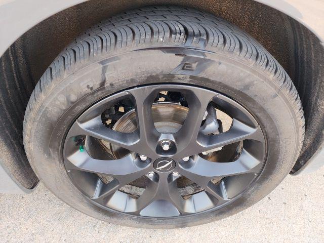 used 2025 Chrysler Pacifica car, priced at $36,444