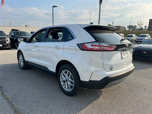 new 2024 Ford Edge car, priced at $42,620