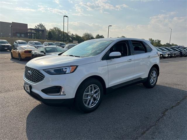 new 2024 Ford Edge car, priced at $42,620