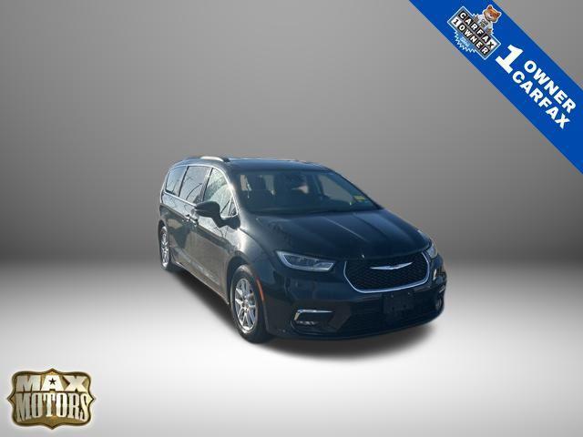 used 2022 Chrysler Pacifica car, priced at $21,888