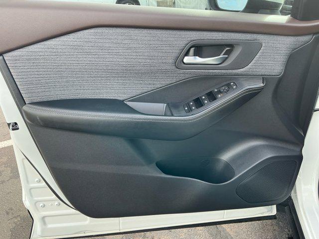 used 2023 Nissan Rogue car, priced at $22,259