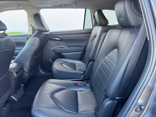 used 2024 Toyota Highlander car, priced at $38,840
