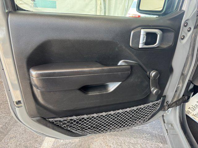 used 2020 Jeep Wrangler Unlimited car, priced at $23,572