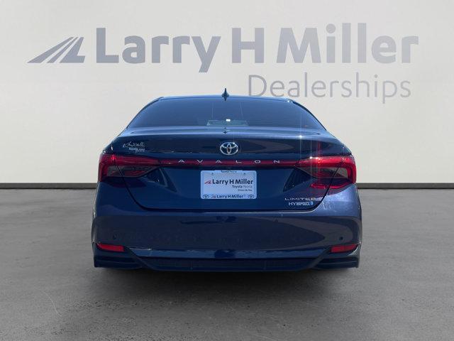 used 2019 Toyota Avalon Hybrid car, priced at $27,992