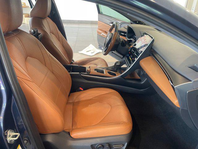 used 2019 Toyota Avalon Hybrid car, priced at $27,992