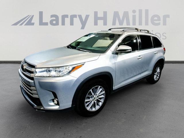 used 2019 Toyota Highlander car, priced at $26,994