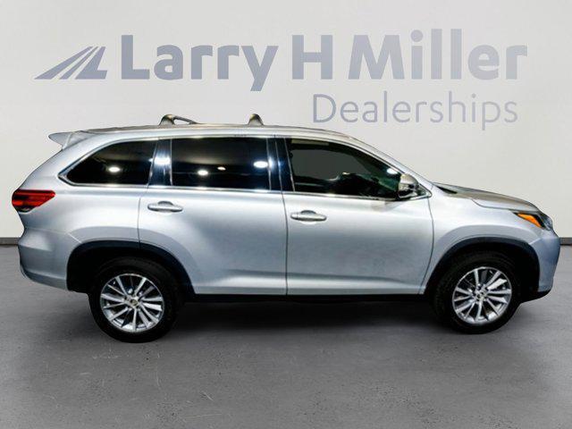 used 2019 Toyota Highlander car, priced at $26,994