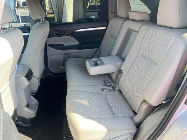 used 2019 Toyota Highlander car, priced at $20,766