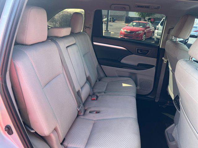 used 2019 Toyota Highlander car, priced at $20,766
