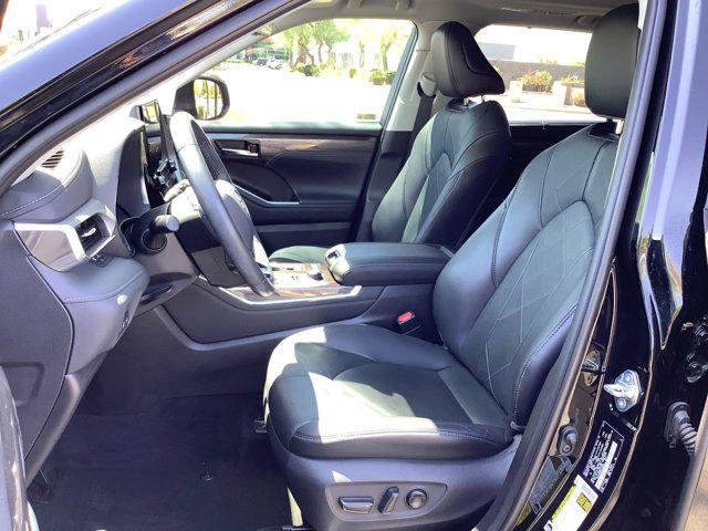 used 2021 Toyota Highlander car, priced at $42,246