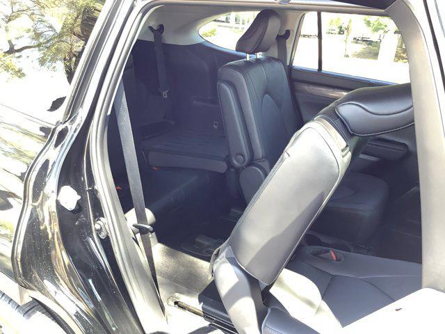 used 2021 Toyota Highlander car, priced at $42,246
