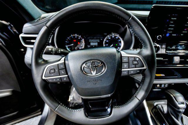 used 2024 Toyota Highlander car, priced at $45,722