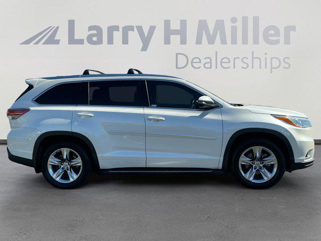 used 2015 Toyota Highlander car, priced at $23,996
