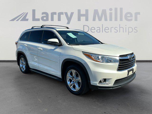 used 2015 Toyota Highlander car, priced at $23,996