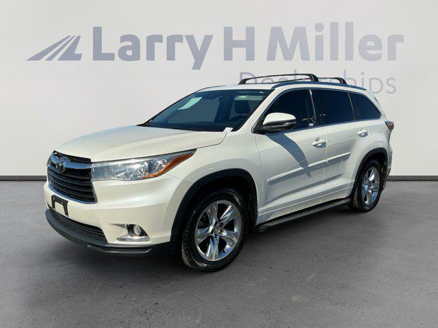 used 2015 Toyota Highlander car, priced at $23,996
