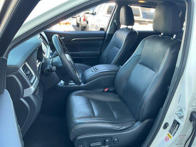 used 2015 Toyota Highlander car, priced at $23,996