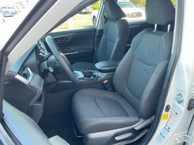 used 2021 Toyota RAV4 Hybrid car, priced at $26,291