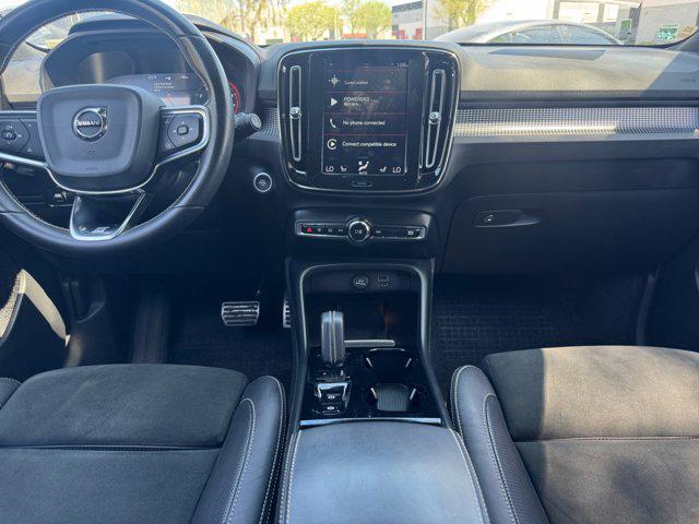 used 2020 Volvo XC40 car, priced at $25,774