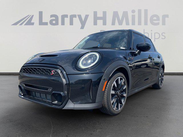 used 2023 MINI Hardtop car, priced at $26,342