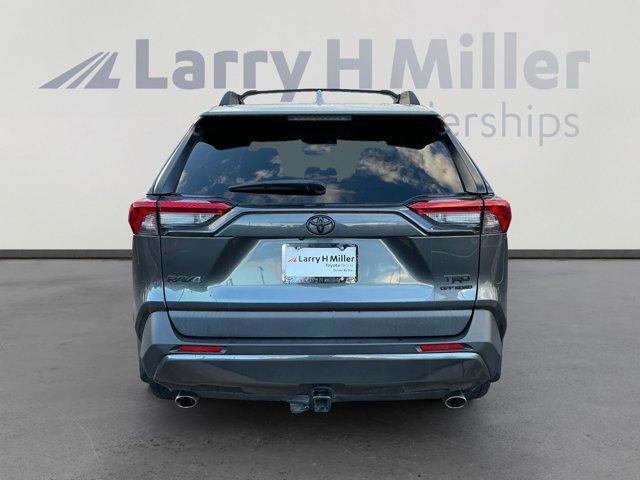 used 2020 Toyota RAV4 car, priced at $25,453