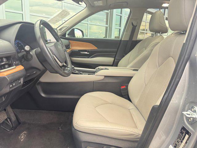 used 2024 Toyota Grand Highlander car, priced at $53,994