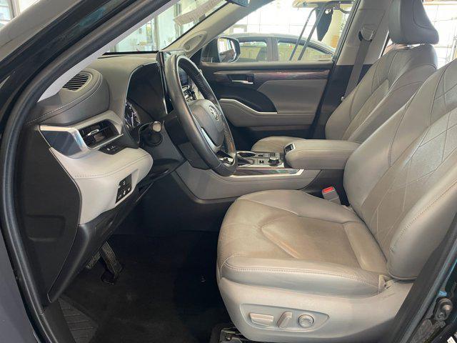 used 2022 Toyota Highlander car, priced at $43,775