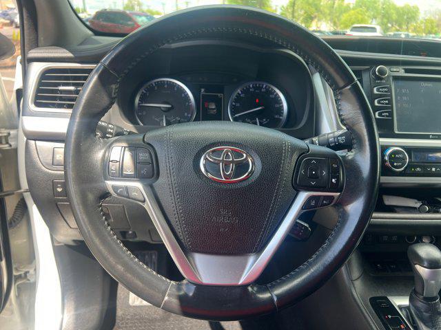 used 2018 Toyota Highlander car, priced at $24,204