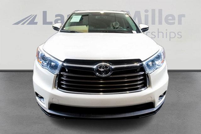 used 2016 Toyota Highlander car, priced at $25,415