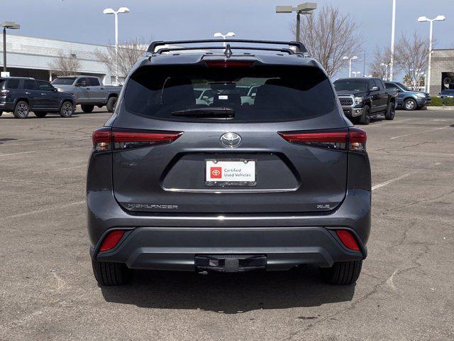 used 2020 Toyota Highlander car, priced at $31,996