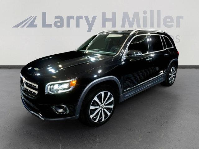 used 2023 Mercedes-Benz GLB 250 car, priced at $32,425