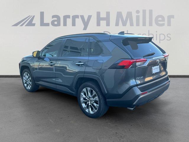 used 2019 Toyota RAV4 car, priced at $19,994