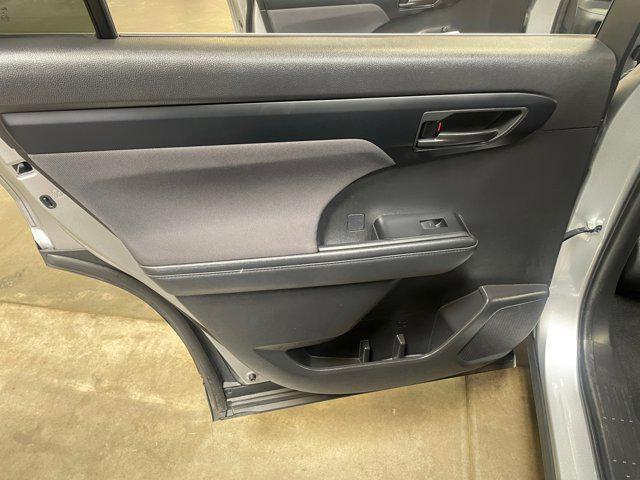 used 2021 Toyota Highlander car, priced at $32,321