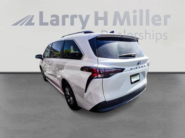 used 2023 Toyota Sienna car, priced at $48,994