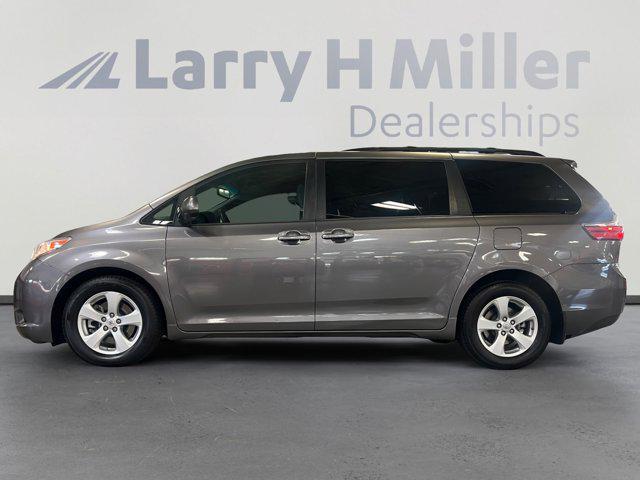 used 2017 Toyota Sienna car, priced at $16,653