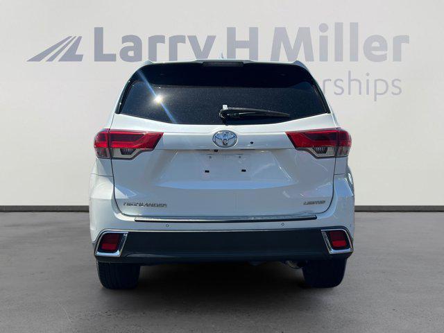 used 2019 Toyota Highlander car, priced at $30,014